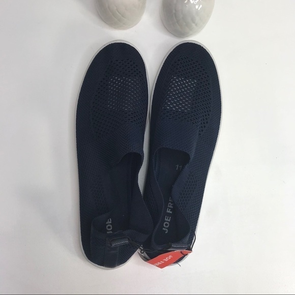 BNWT Mens Navy Slip on Soft mesh knit upper - Picture 5 of 5